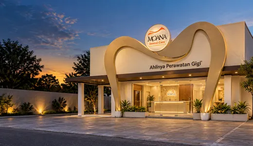 Gedung cabang Moana Dental Care Prembun